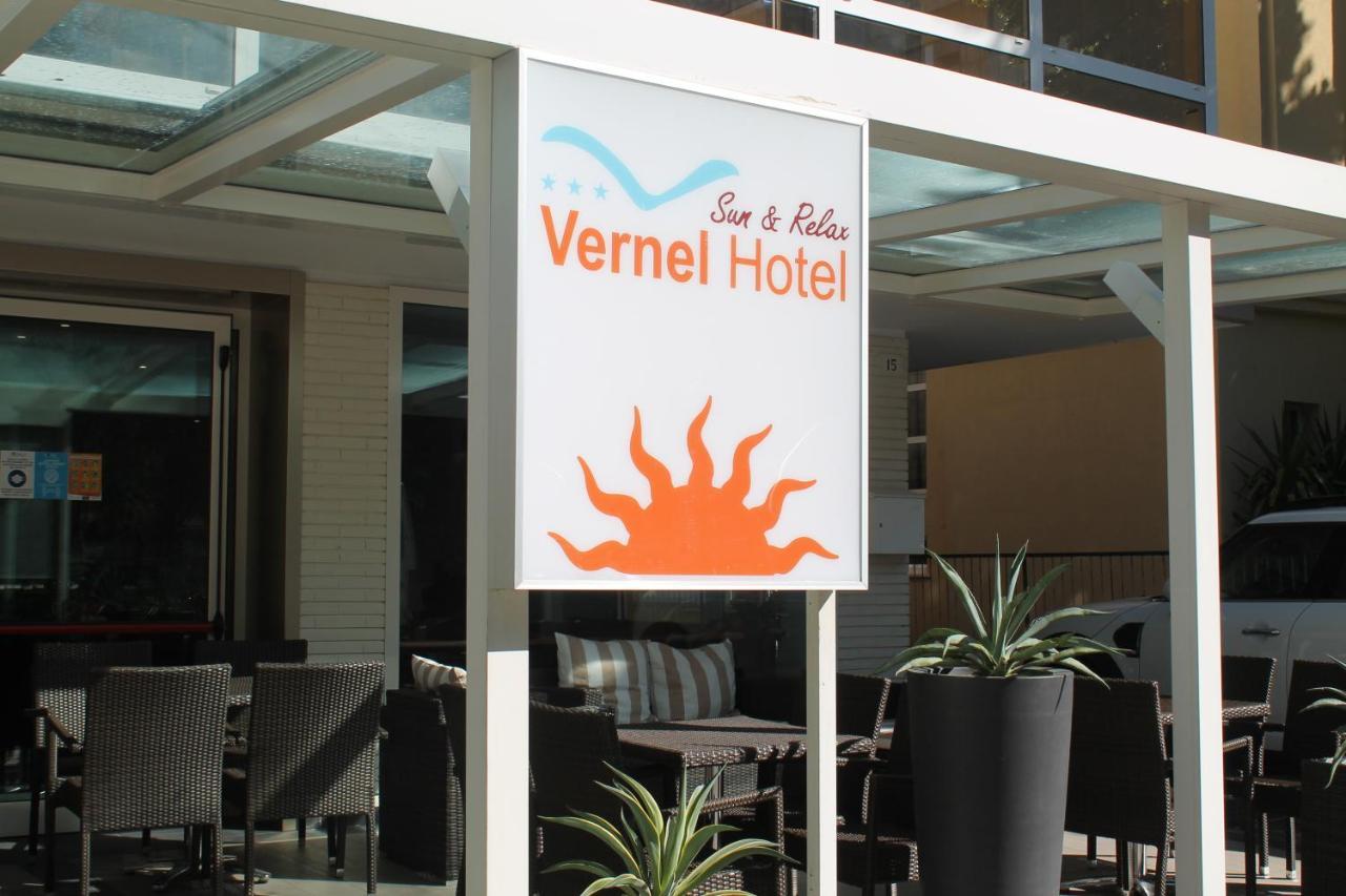 Hotel Vernel Rimini Esterno foto